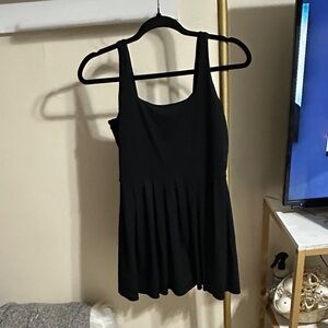 Black Sleeveless Women's Sports dress